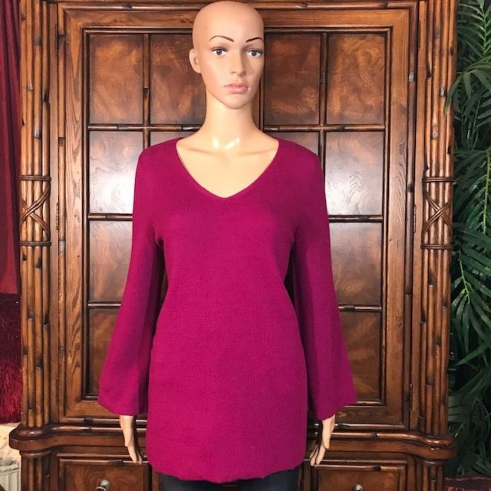 Chico's Magenta Flutter Sleeve Vneck Sweater